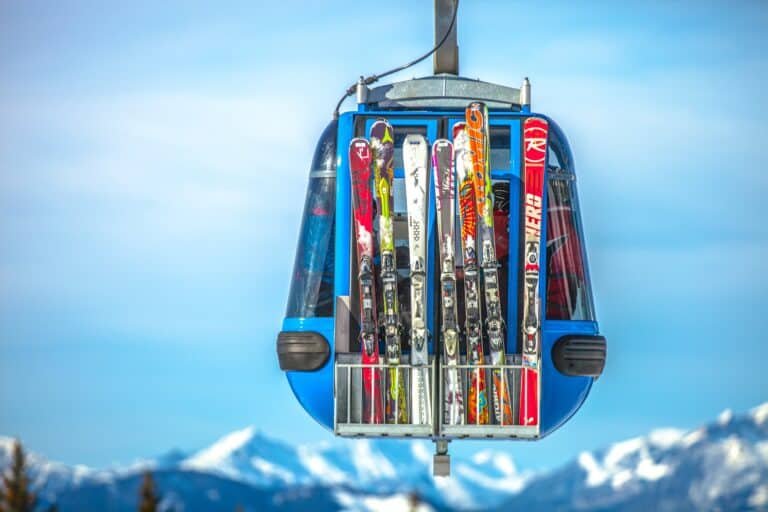 Best Beginner Skis: Find the Perfect Fit